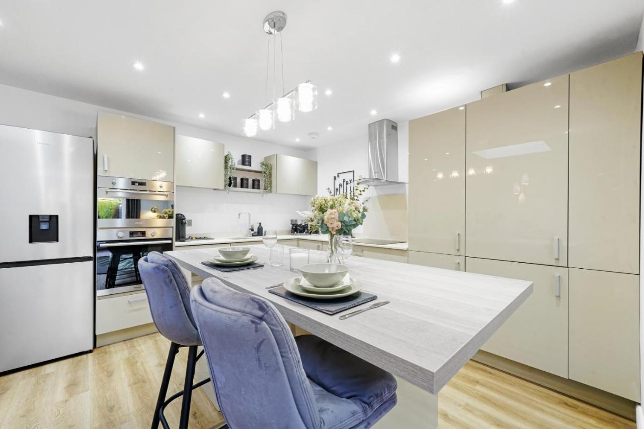Modern Bungalow In Maidstone Sleeps 5 With Free Parking Exterior foto