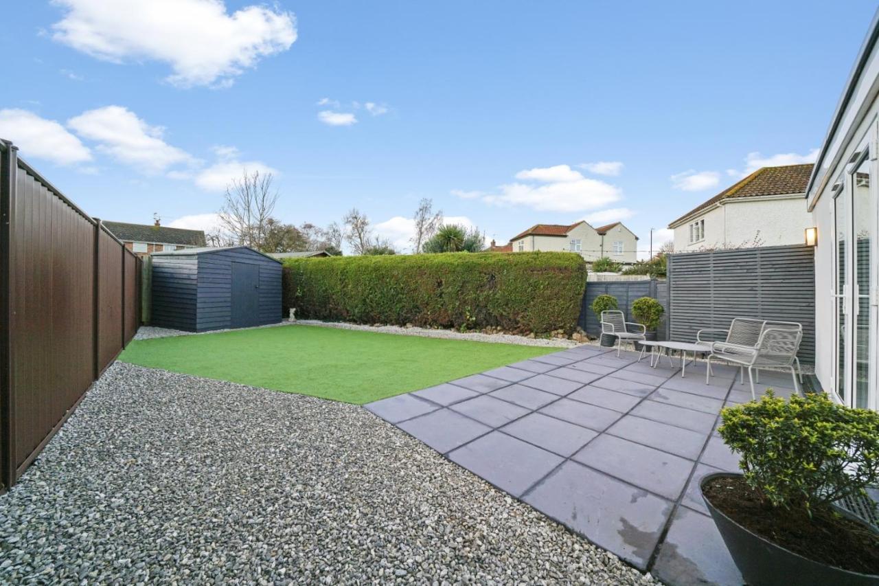Modern Bungalow In Maidstone Sleeps 5 With Free Parking Exterior foto